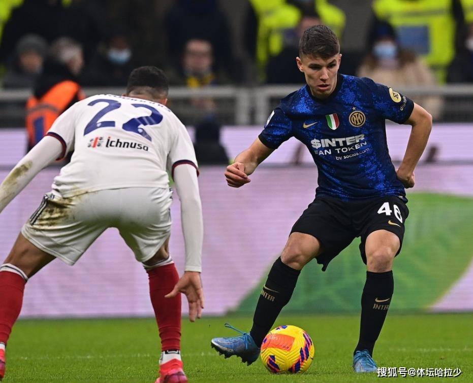 加时末段突围战来临;新疆广汇围绕意甲队长鼓劲;悬念犹存;轮换策略成焦点 加时末段突围战来临;新疆广汇围绕意甲队长鼓劲;悬念犹存;轮换策略成焦点